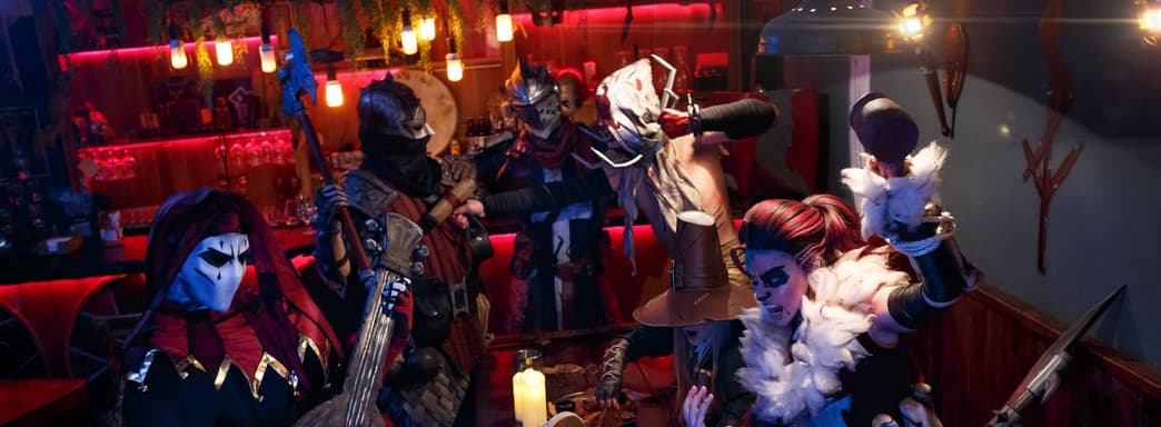 Вечеринка перед предстоящей битвой: косплееры превратились в персонажей из вселенной игры Darkest Dungeon