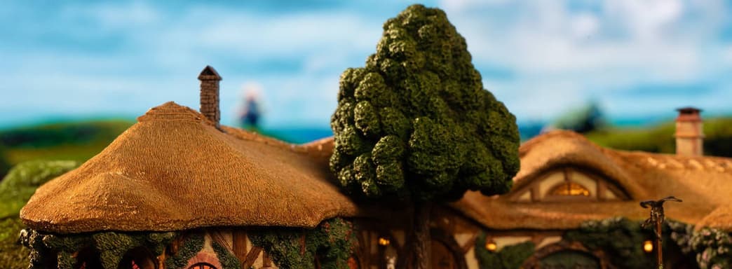 Weta Workshop открыла предзаказ на диораму трактира «Зелёный дракон» из вселенной «Властелина колец»