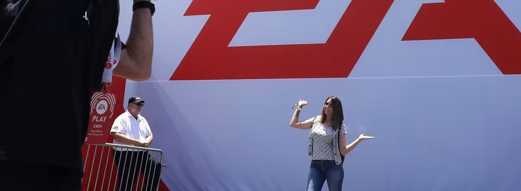 «Эндрю Уилсон буквально послал на три буквы всех женщин в компании». Работники EA переживают из-за новых владельцев