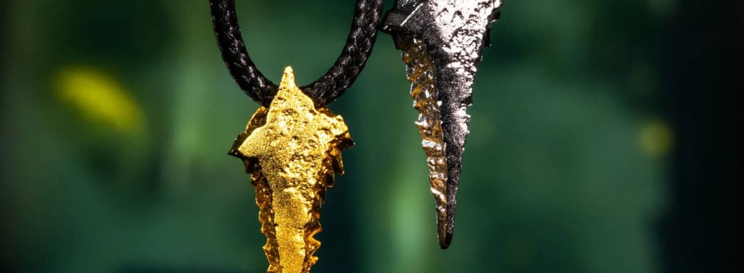 Starforged выпустила подвески на шею в виде Драконьих кузнечных камней из Elden Ring