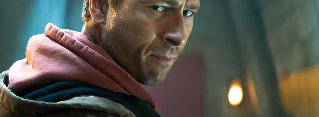 Stephen King Personally Approved Glen Powell for the Lead Role in the New "Running Man" Adaptation