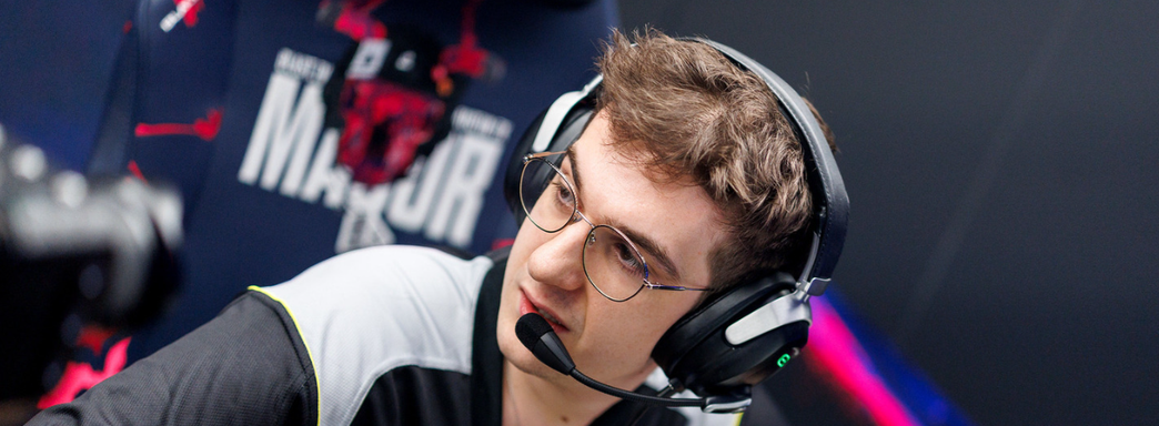 Стример Evelone192 купил права на русскоязычную трансляцию мейджора по CS2