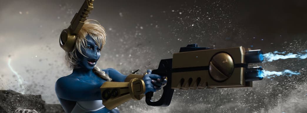 «Во имя Высшего Блага!»: модель показала косплей представительницы расы Тау из Warhammer 40,000