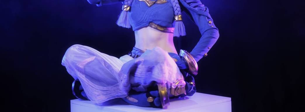 Нерушимая вера: косплеерша воплотила образ чемпиона Юнары из League of Legends