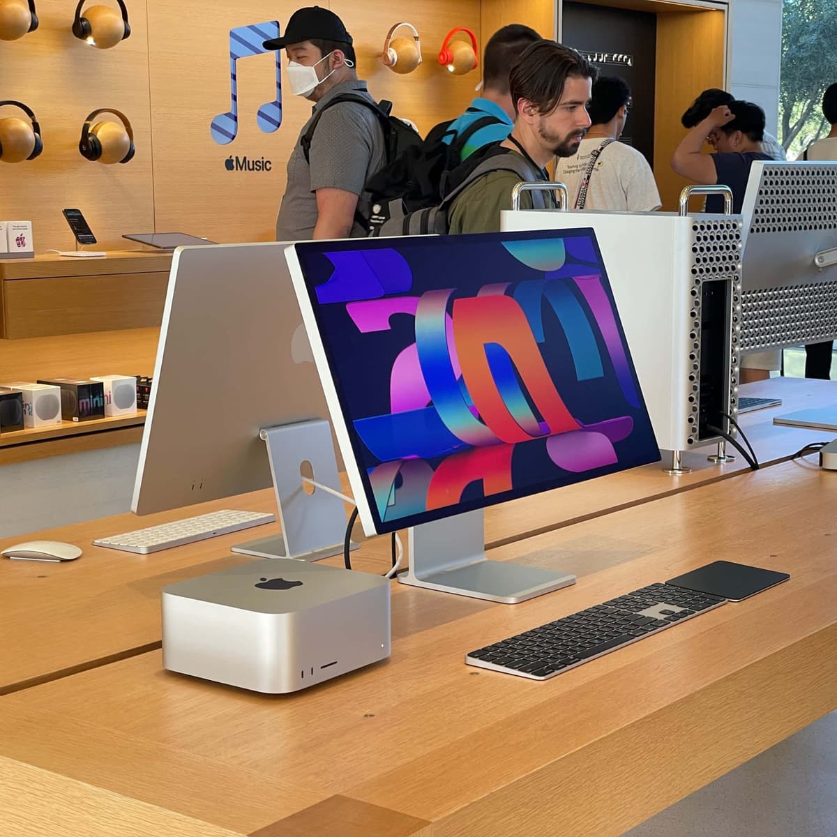Новый монитор Apple Studio Display будет столь же мощным, как