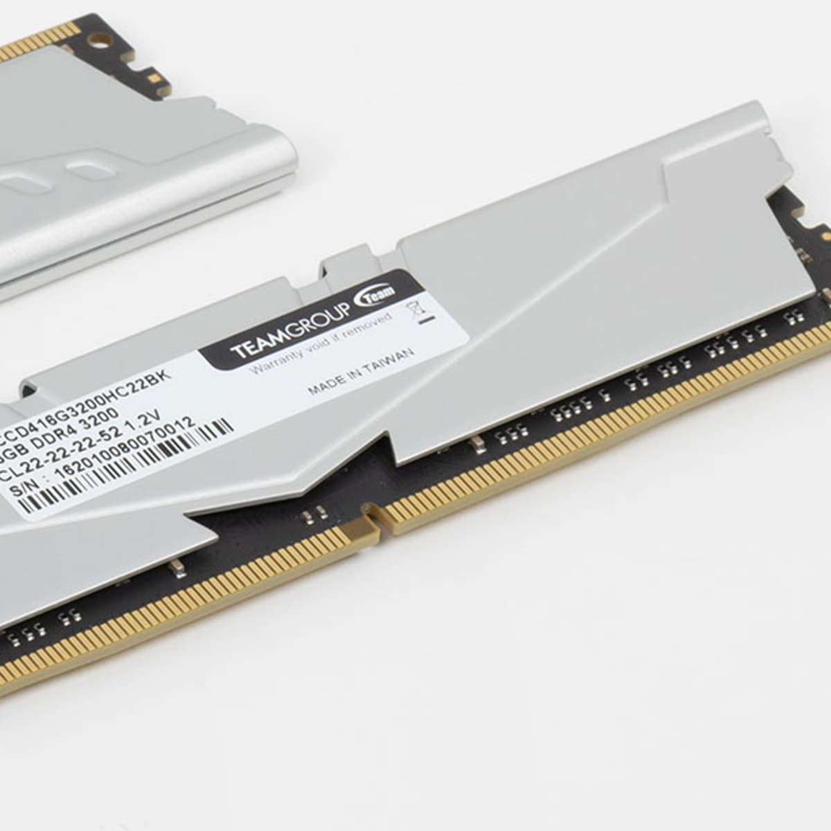 Экспресс-обзор комплекта модулей памяти DDR4-3200 TeamGroup T