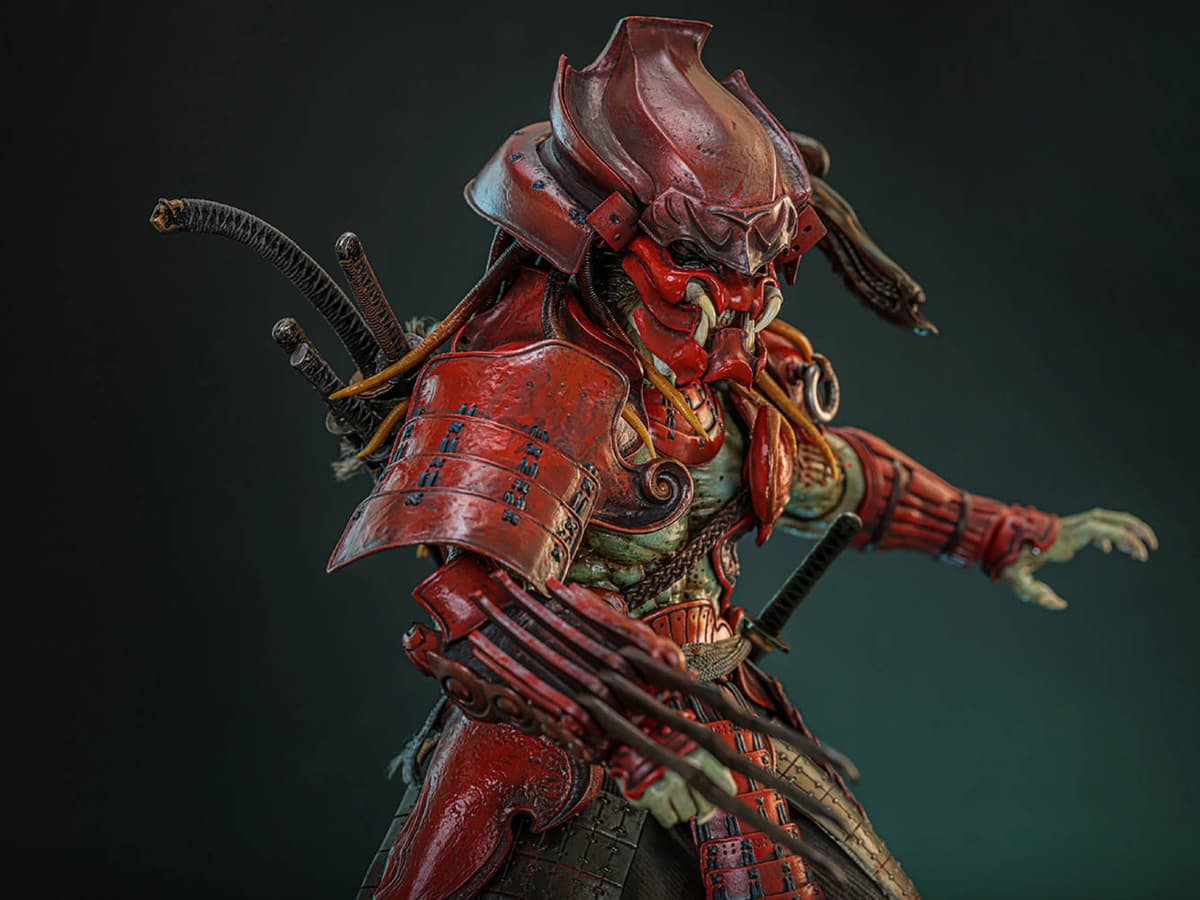 Xenomorph Hunter: Hot Toys Releases Samurai Predator Figure from