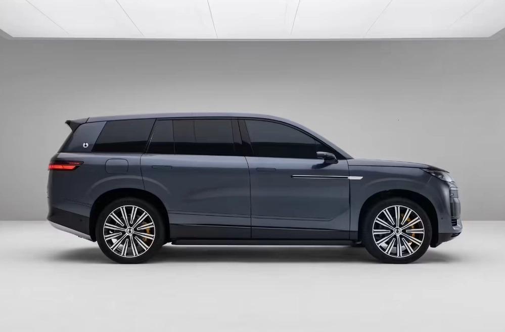 Большой конкурент Li Auto L9 и Aito M9: флагманский внедорожник BYD ...