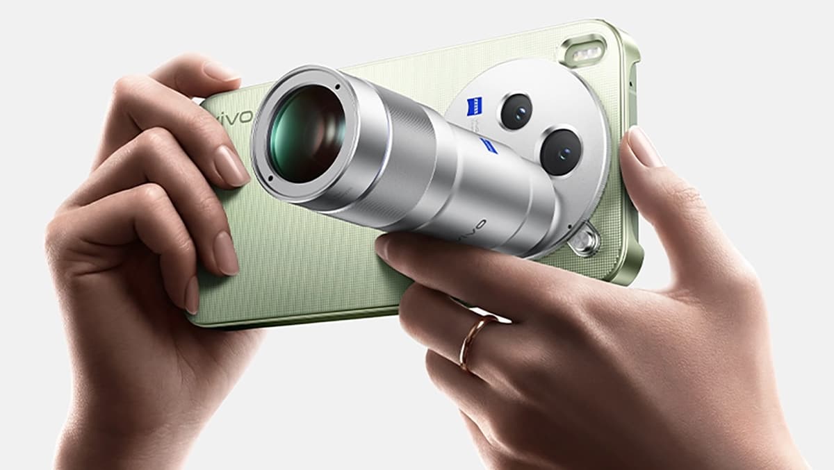 Камера Zeiss 200 Мп, 100-кратный зум, топовая SoC Dimensity 9500, 7100 мАч, 90 Вт — 725 долларов. Представлен Vivo X300s