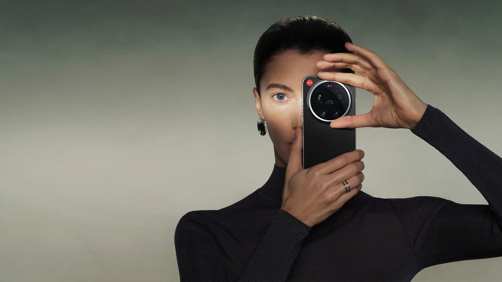 Глава Xiaomi всё наглядно объяснил. Набор из 12 ГБ ОЗУ и 512 ГБ флеш-памяти обходится компании на 217 долларов дороже, чем год назад