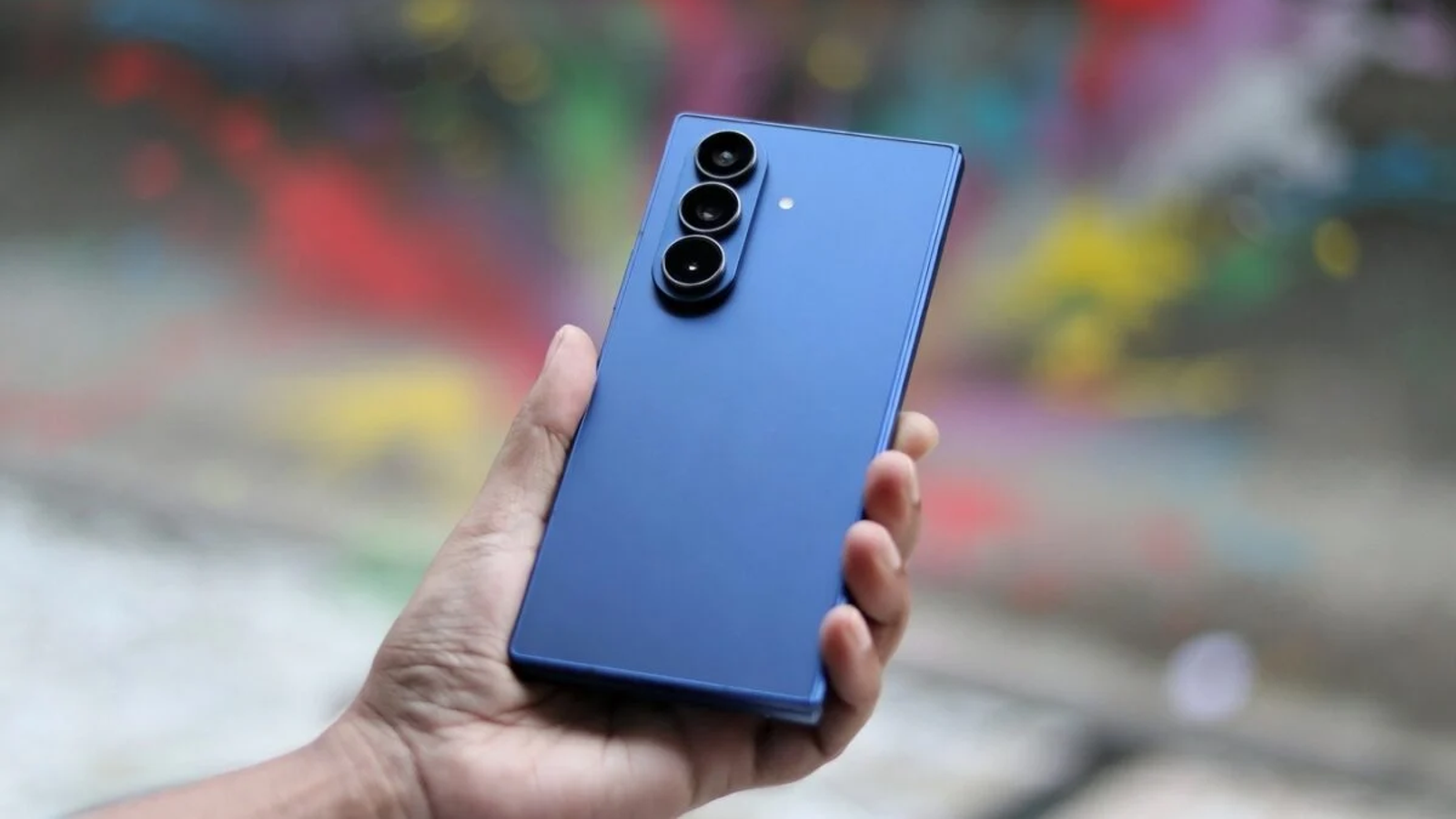 В США требуют запрета продаж Samsung Galaxy Z Fold, Z Flip и TriFold. Компания Lepton Computing заявляет, что Samsung незаконно использует ее технологии