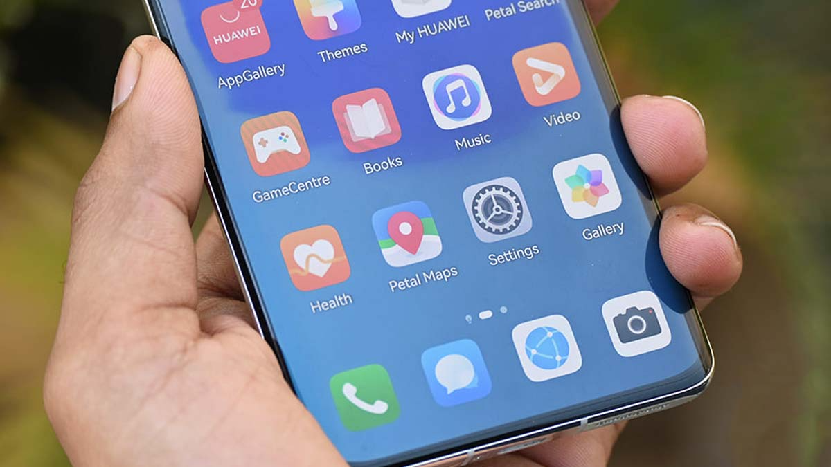 Что принесёт HarmonyOS 6.1: смартфоны Huawei получат новые функции Game Assistant.