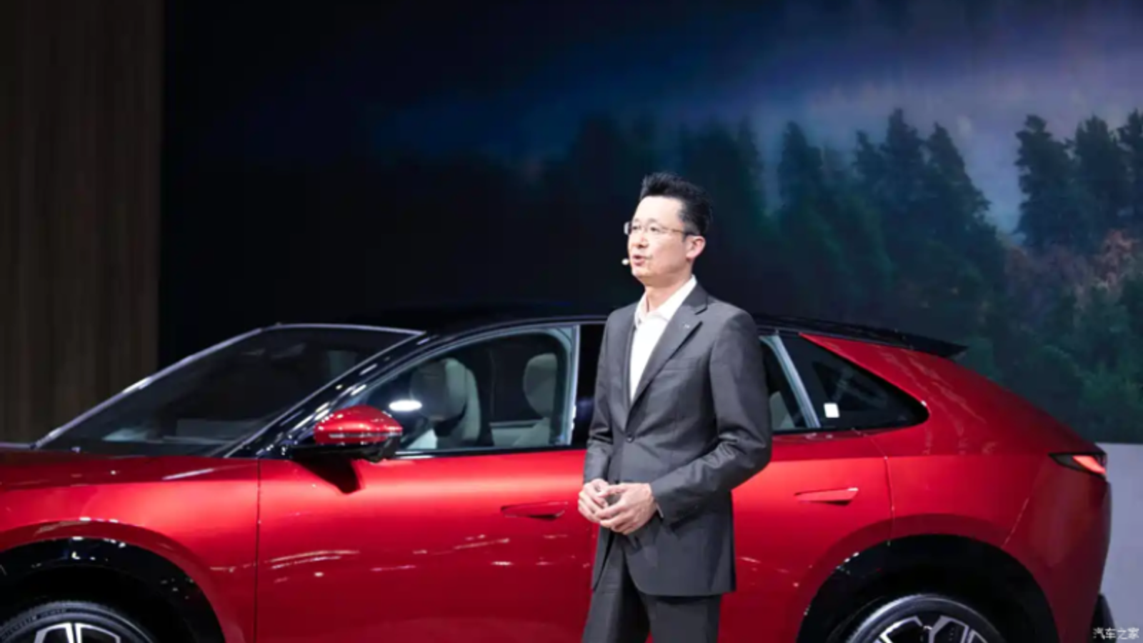 Гибриды и электромобили Mazda уже вытесняют бензиновые модели в Китае