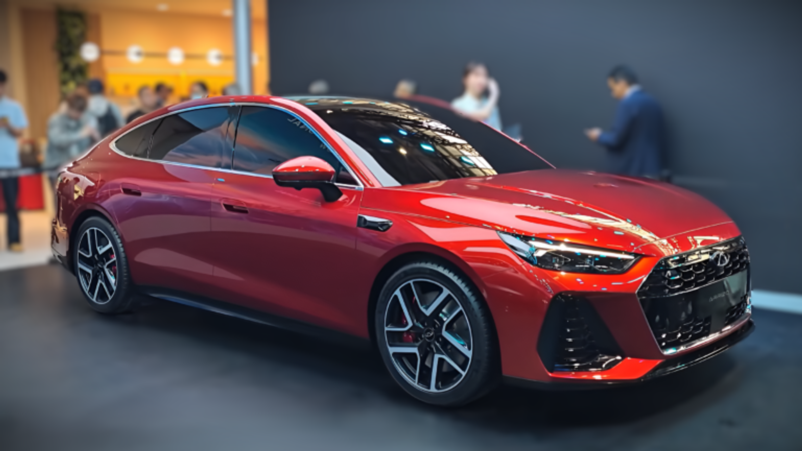 Представлен фастбэк Chery Arrizo S