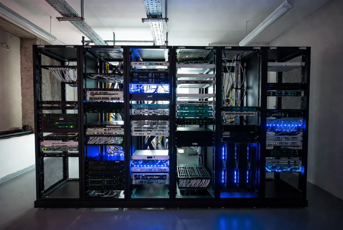 Иран угрожает разбомбить «Звездные врата» — дата-центр Stargate стоимостью 30 миллиардов долларов