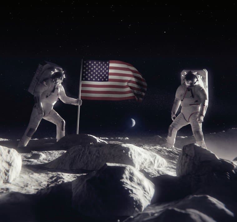 NASA рискует сорвать сроки Artemis III: новые скафандры могут не успеть к миссии на Луну