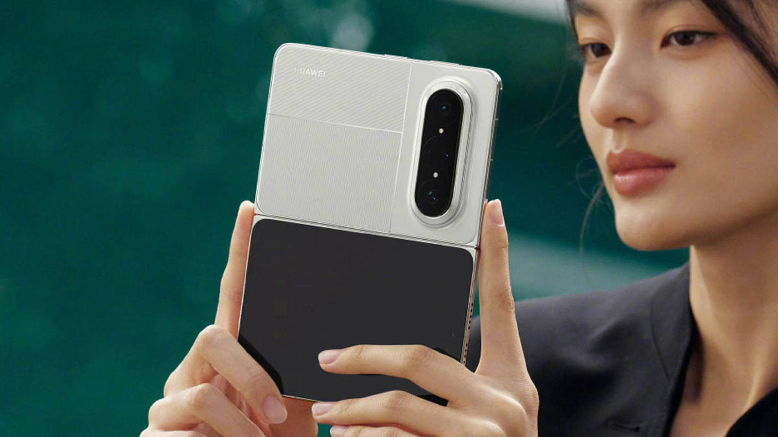 Ещё один выстрел — и снова в цель. Huawei Pura X Max стал хитом, опередив предыдущий бестселлер более чем вдвое