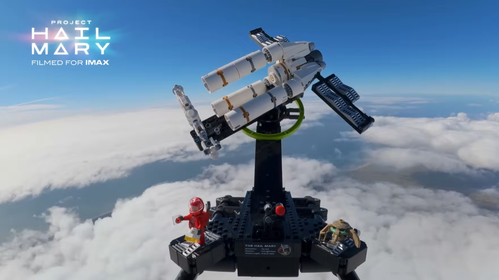 «Проект „Аве Мария“» в виде конструктора Lego установил рекорд Гиннесса после полета в стратосферу