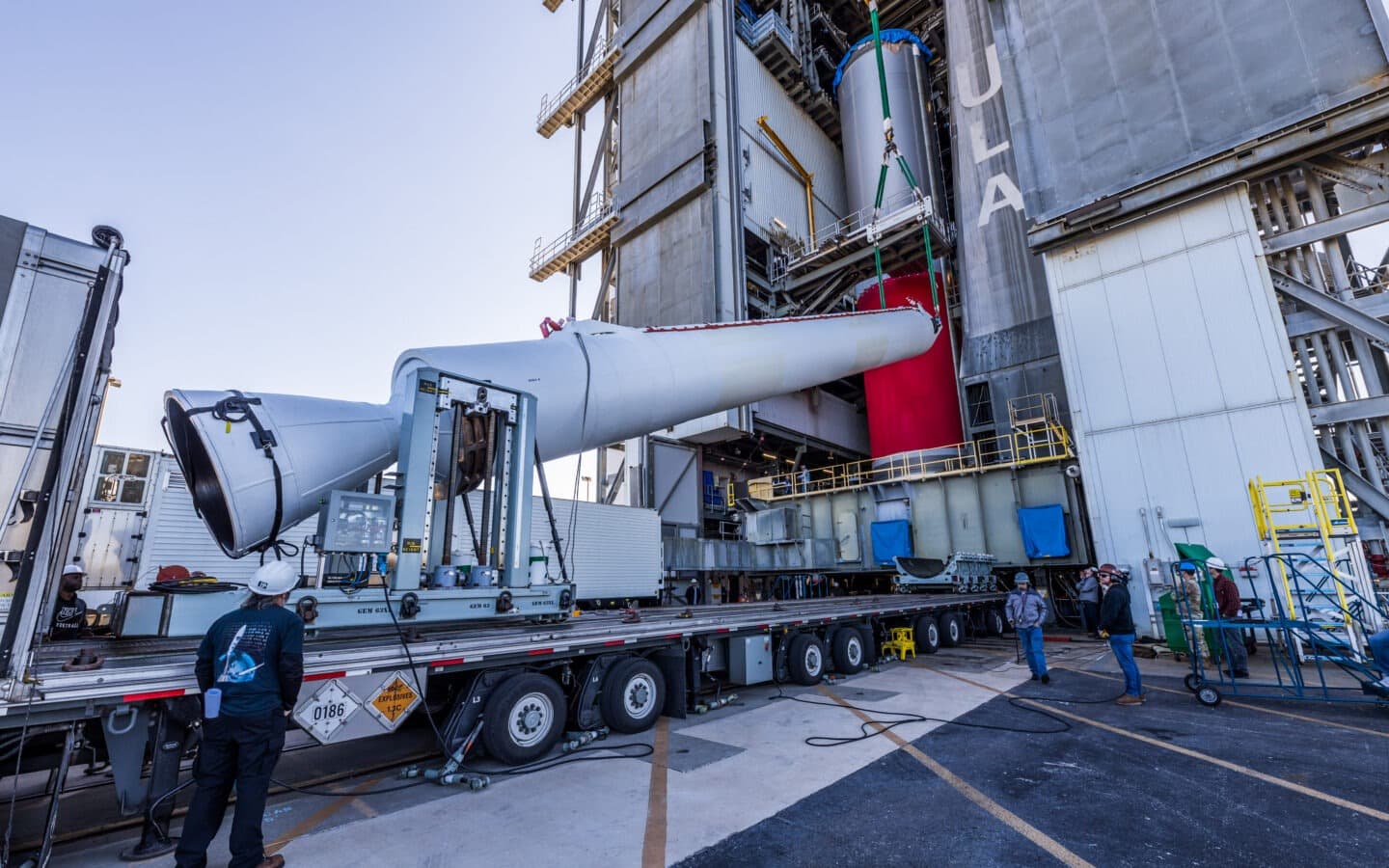 Сбои ракеты Vulcan заставляют Пентагон пересматривать стратегию космических запусков