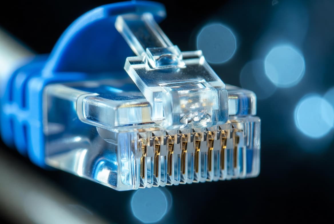 В РФ хотят сократить количество провайдеров. Минцифры обсуждают ужесточение правил лицензирования связи