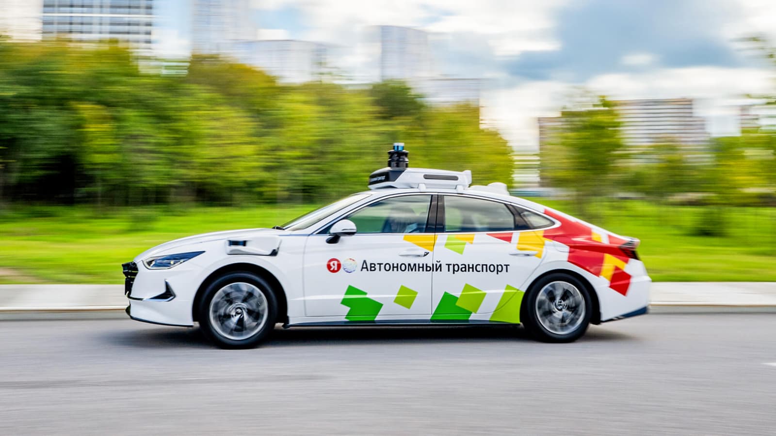 В 2028 году любой желающий в России сможет купить роботизированный автомобиль? «Яндекс» собирается начать их коммерциализацию через два года