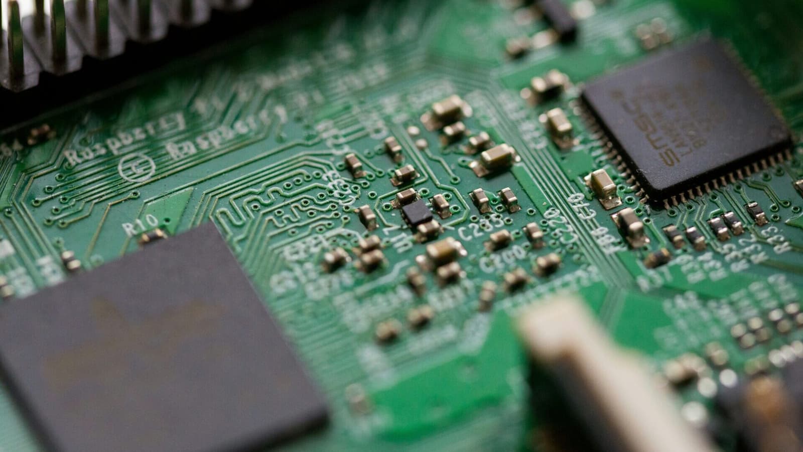 Так выглядит сверхприбыль Samsung. Операционная прибыль компании будет выше, чем у TSMC, Meta*, Amazon или Alphabet