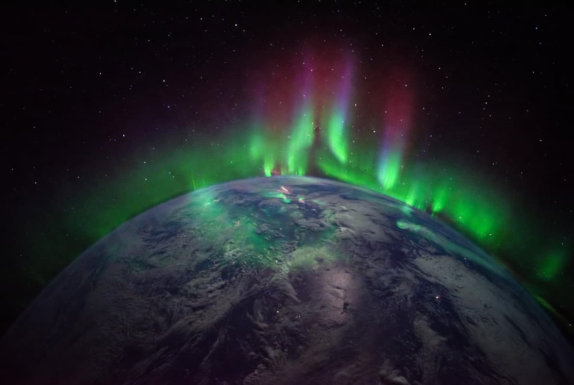 Магнитная буря накрыла Землю
