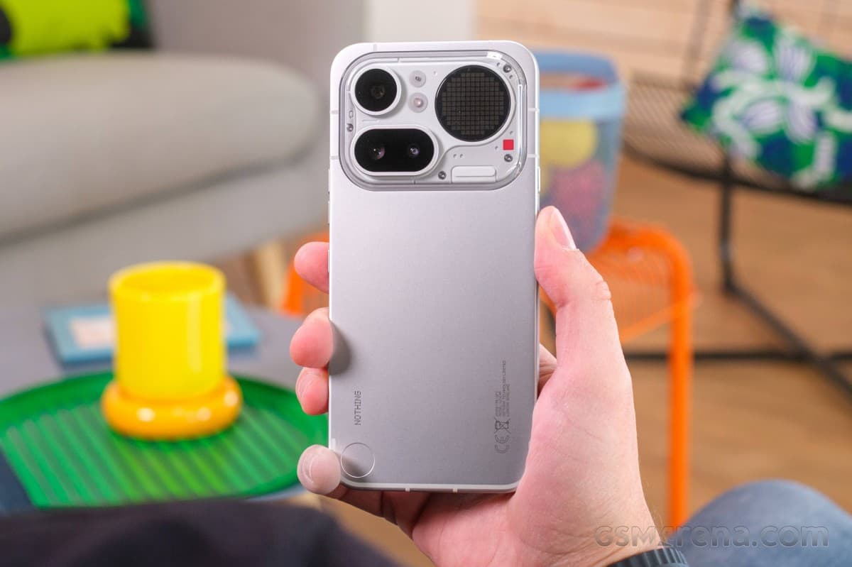 Необычный внешне Nothing Phone (4a) Pro оказался ещё и весьма автономным. Обзор показал сильные и слабые места новинки