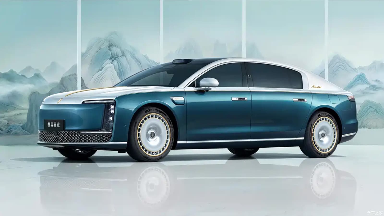 BMW 7 Series и Mercedes-Benz S-Class, подвиньтесь. Роскошный китайский седан Maextro S800 Grand Design оценили в 1,6 млн юаней (17 млн рублей) — у него 864 л.с. и четыре мотора