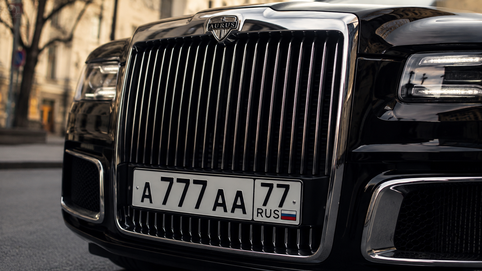 «Красивые» автономера хотят продавать через «Госуслуги» — в Госдуму внесли доработанный законопроект