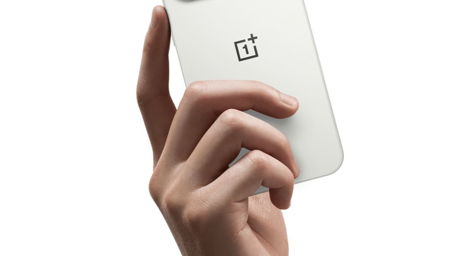 OnePlus 15T — самый выгодный флагман апреля 2026 года по версии AnTuTu. В топ-3 вошли также iQOO 15 и OnePlus 15