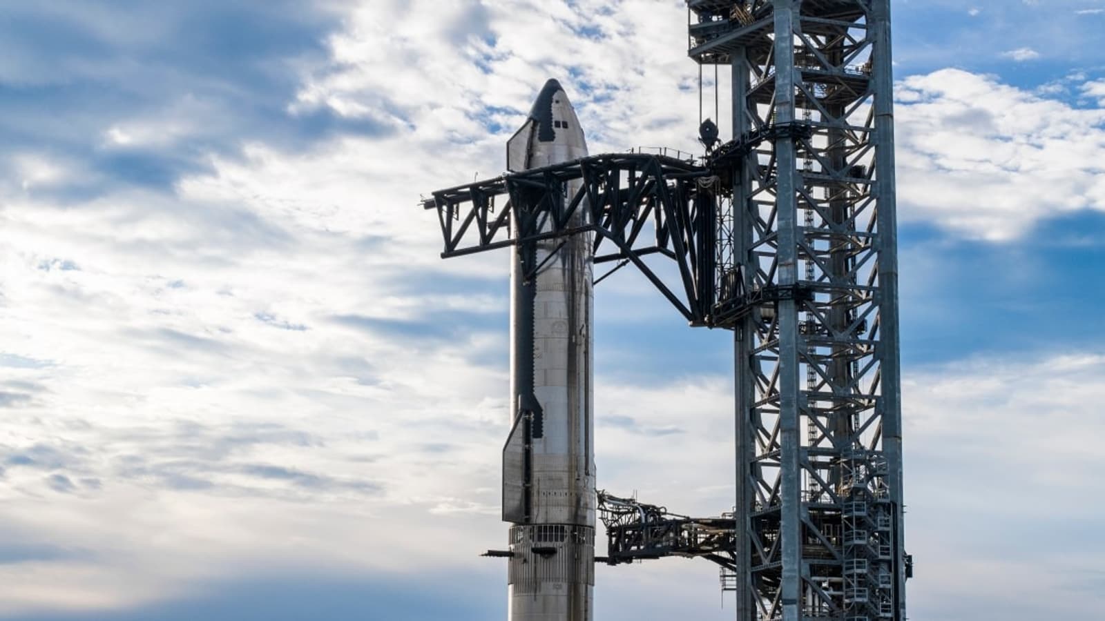 Google и SpaceX обсуждают размещение дата-центров на орбите