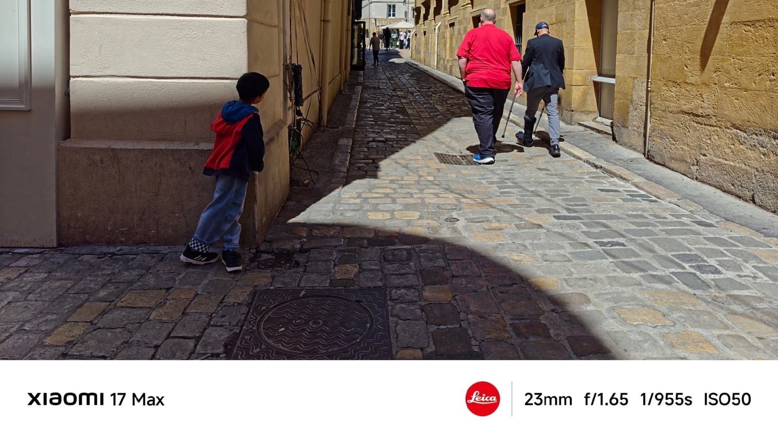 Первая в истории Xiaomi подобная камера Leica на 200 Мп и батарея 8000 мА·ч: опубликованы примеры работы камеры Xiaomi 17 Max