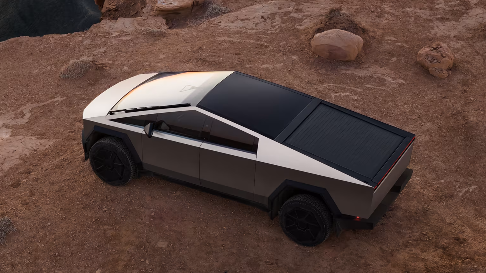 Tesla снова отзывает Cybertruck: есть риск, что колёса отвалятся во время движения