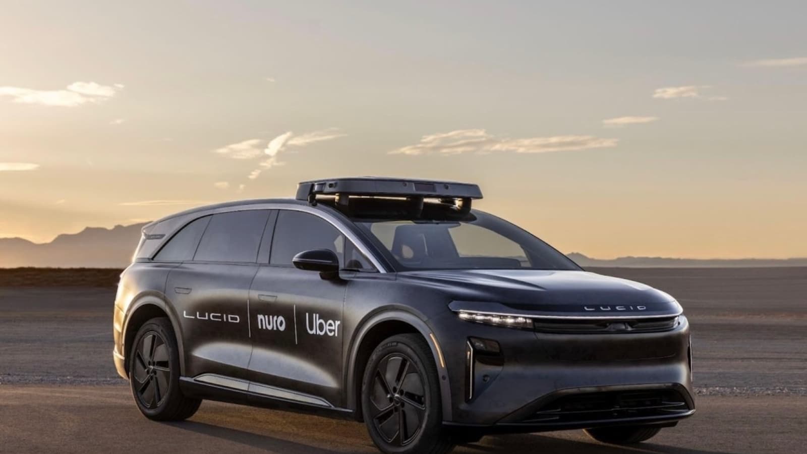 Nuro получила разрешение на испытания беспилотных Lucid Gravity без водителя на дорогах Калифорнии