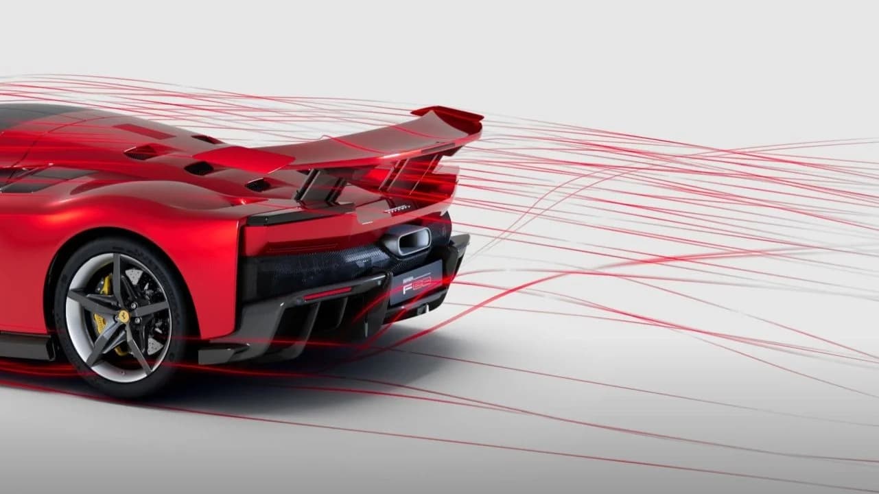 Ferrari запатентовала «гибкое» заднее антикрыло, перераспределяющее прижимную силу на поворотах