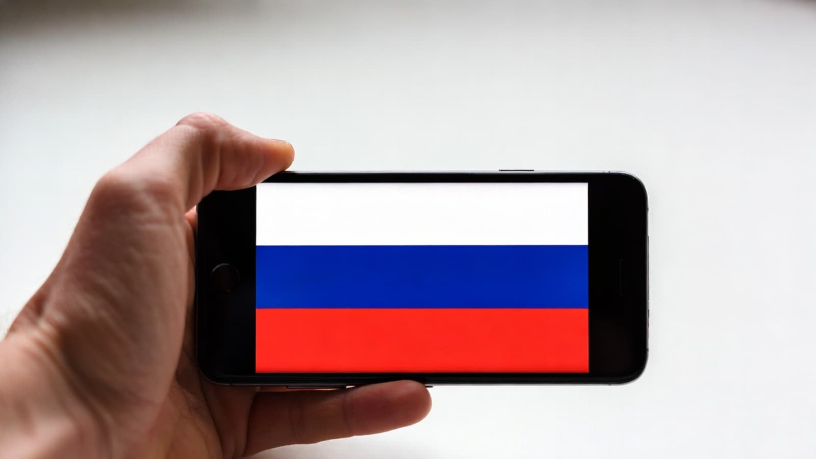 Дуров: блокировки отдалили Россию от «цифрового суверенитета», специалисты массово покидают страну