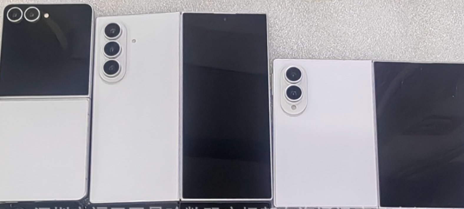 Такими будут Samsung Galaxy Z Flip 8, Galaxy Z Fold 8 и Galaxy Z Fold 8 Ultra. Появилось общее сравнительное фото макетов