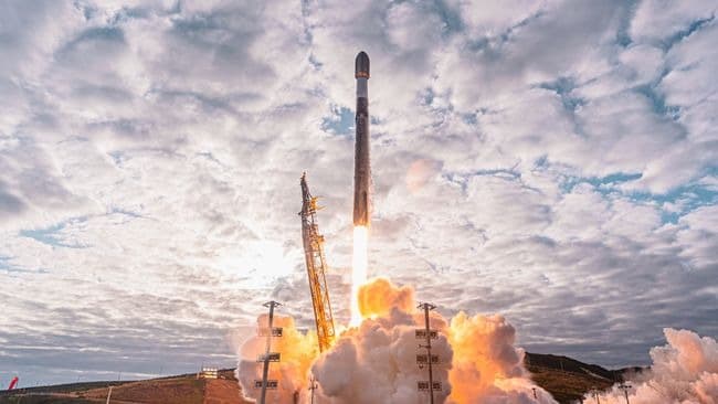 SpaceX запустила больше спутников, чем всё человечество с начала космической эры
