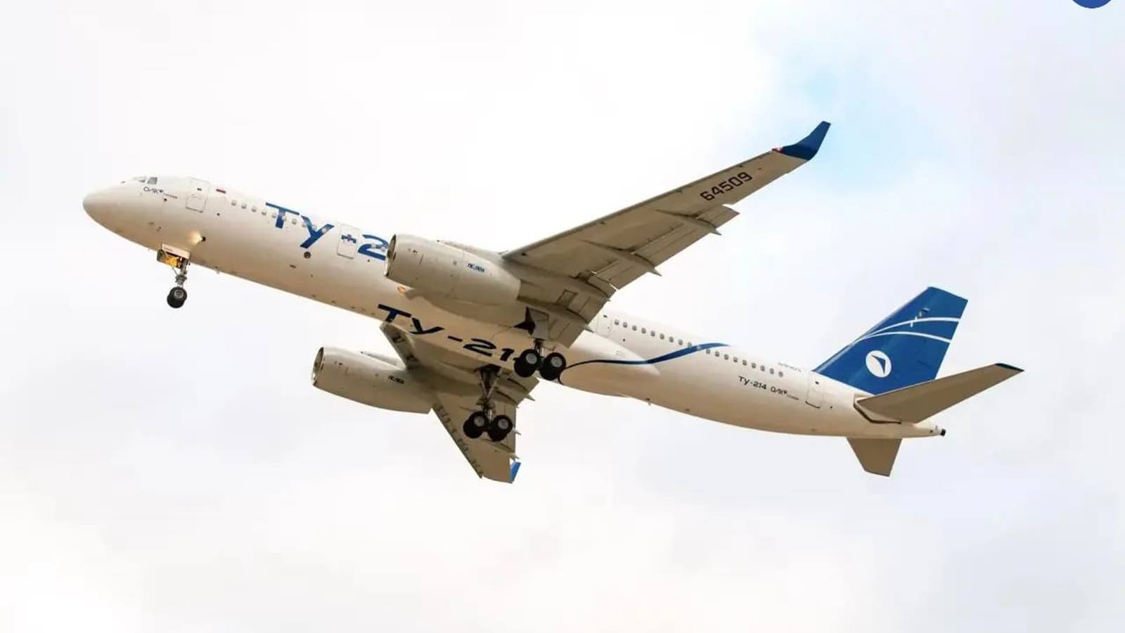 Замена устаревшим Boeing 757: ОАК приступила к поставкам новейшего импортозамещённого самолёта Ту-214