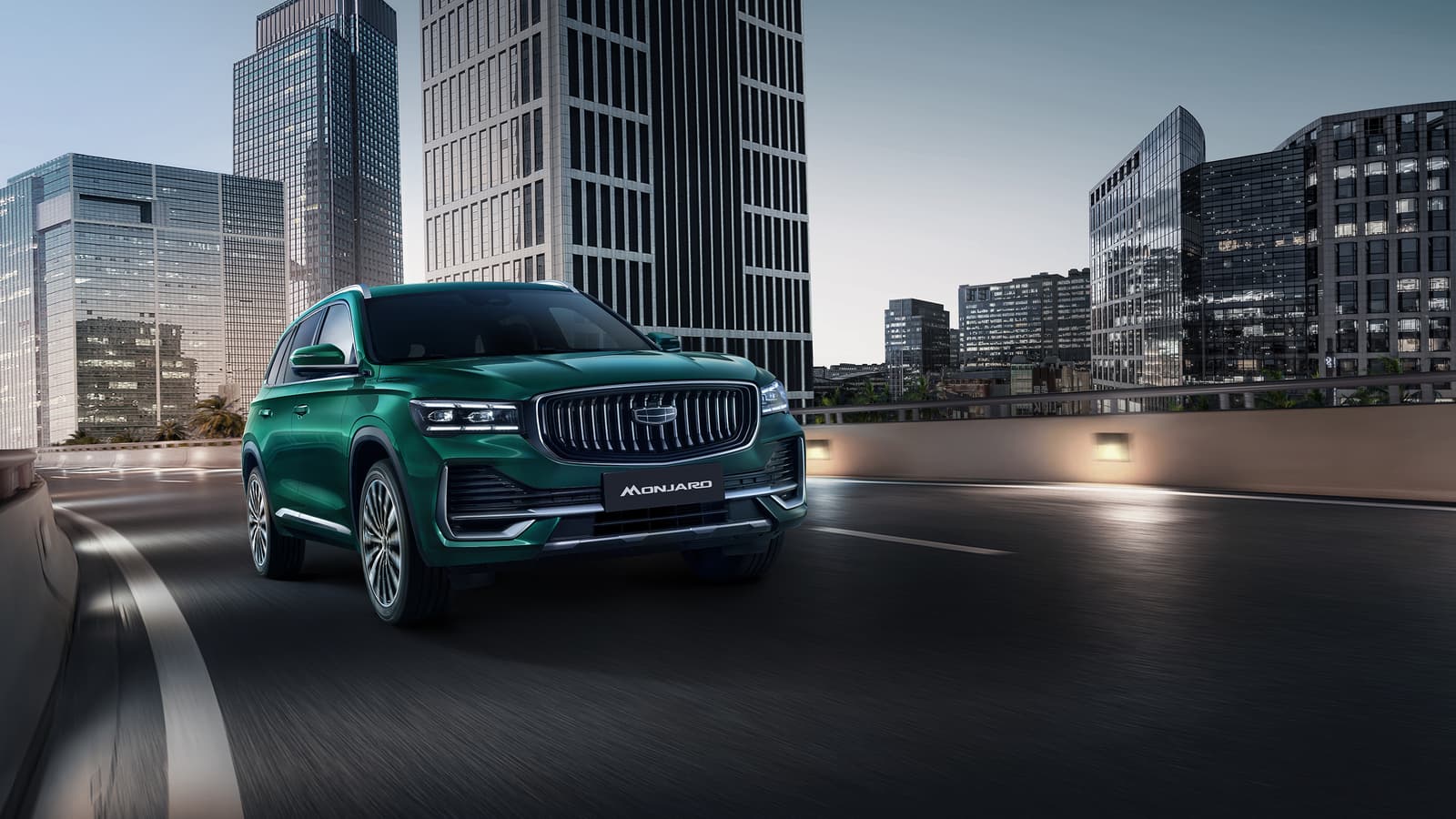 Geely Monjaro по-прежнему в почете: россияне активно пересаживаются на автомобили Geely, с начала года продано почти 30 тыс. машин марки