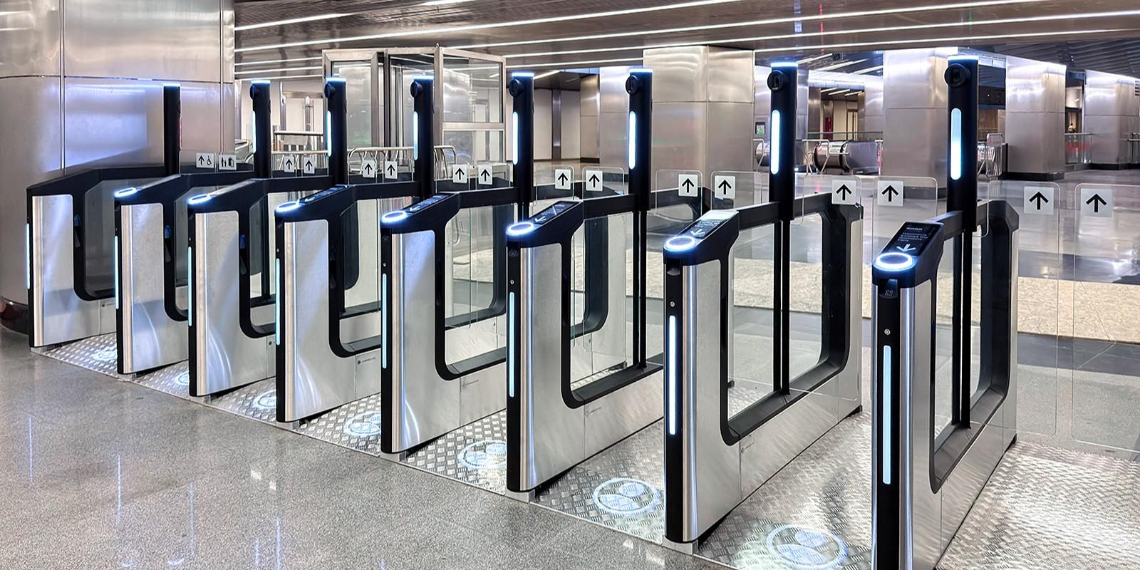 Первые турникеты столичного производства заработали в метро Москвы