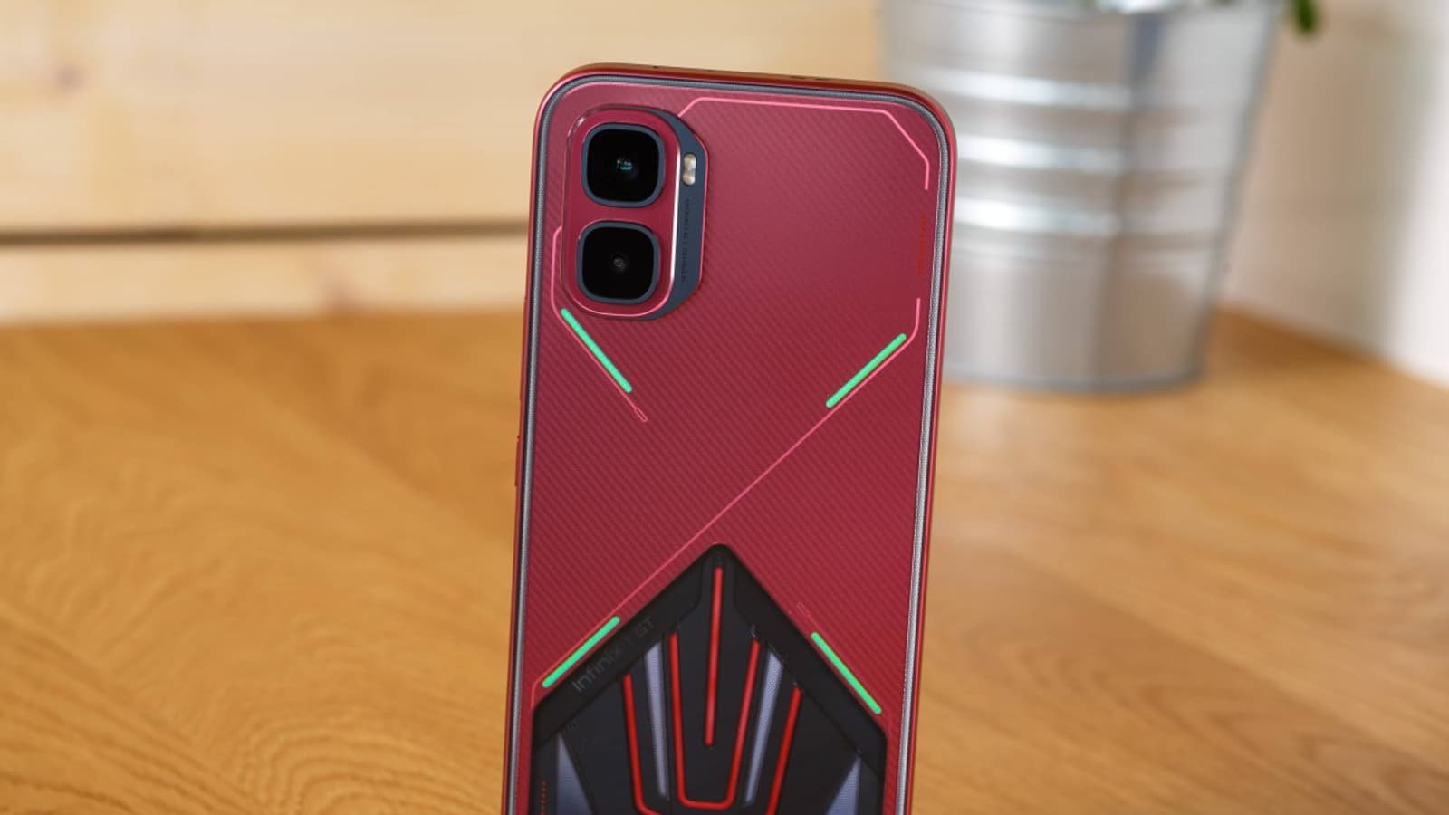 Что может смартфон Infinix за 600 евро? Авторы GSM Arena опубликовали обзор Infinix GT 50 Pro