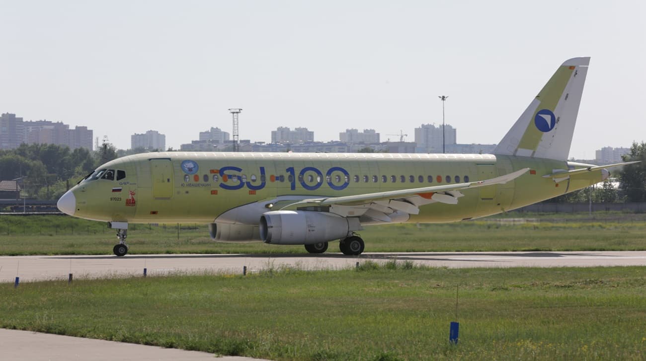 Существующим самолётам Superjet собираются заменить импортные двигатели на российские
