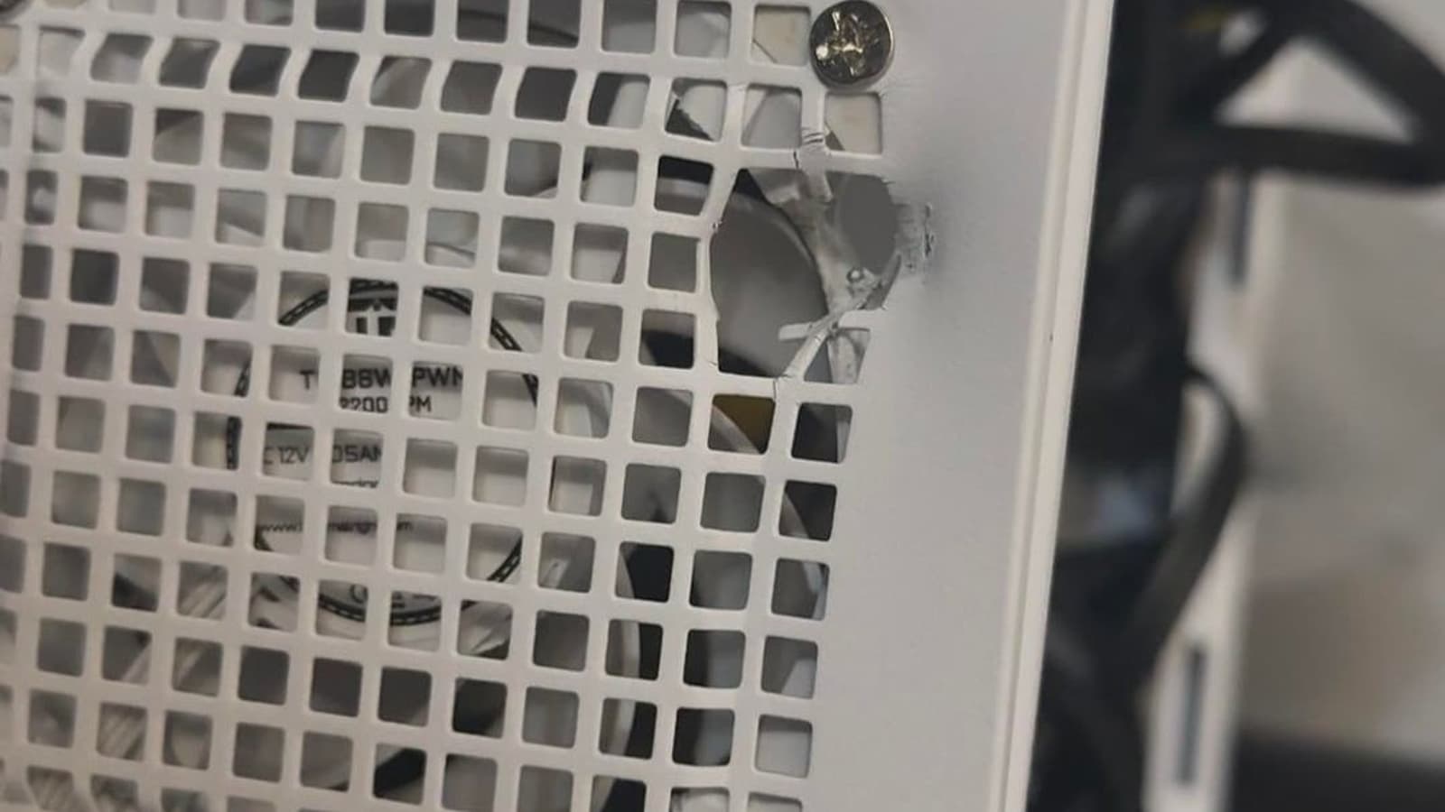 Gaming PC saves a child’s life. Reddit asks: “is the RAM okay?” Gaming PC saves a child’s life. Reddit asks: “is the RAM okay?”