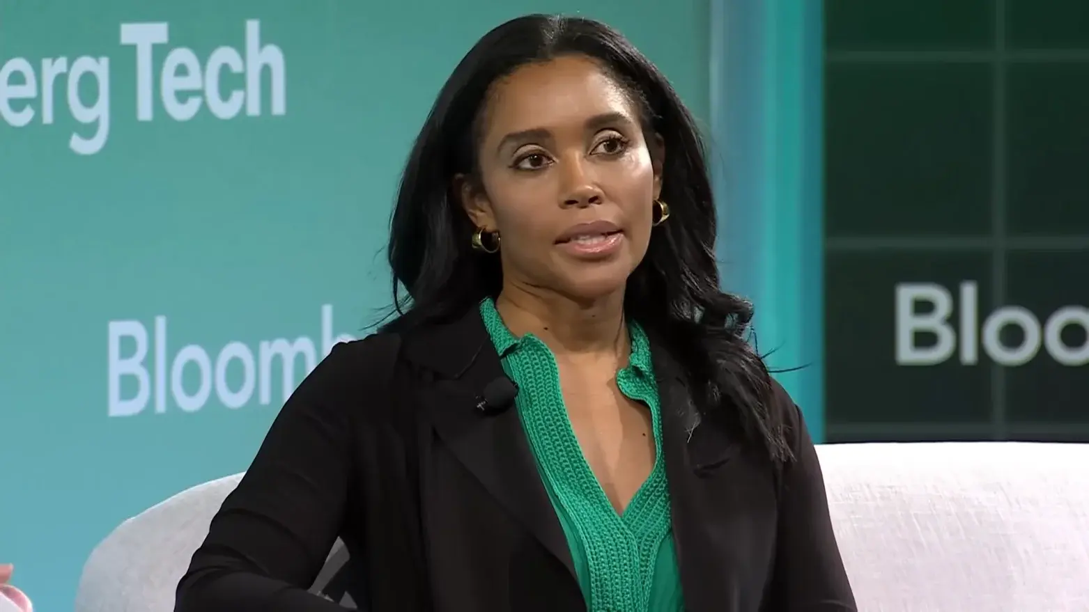 Сотрудники Xbox признались журналистам, что рады уходу своей бывшей начальницы Сотрудники Xbox признались журналистам, что рады уходу своей бывшей начальницы