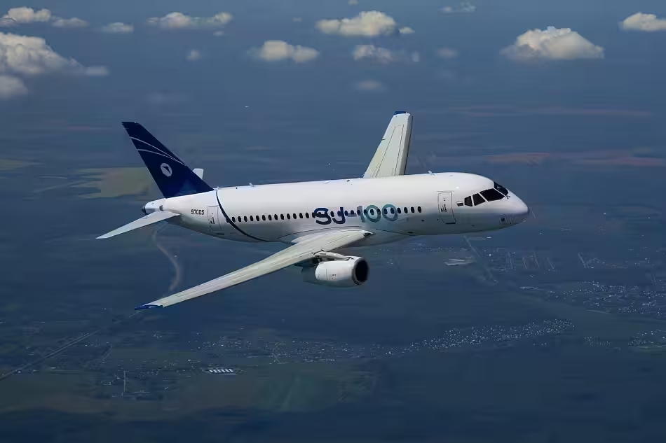 SJ-100 с двигателями ПД-8 разогнался до рекордных 990 км/ч