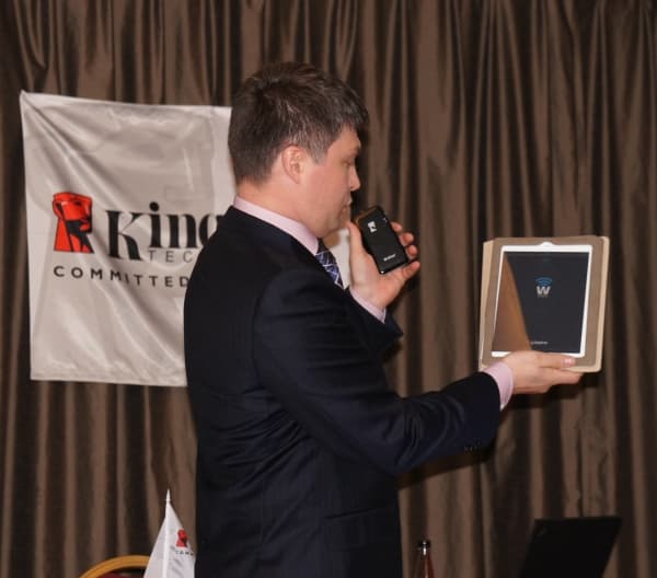 Kingston Wi-Drive презентация