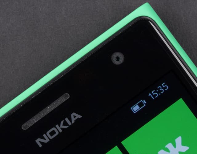 Внешний вид Nokia Lumia 735