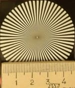 Объектив Nikon AF-S DX Nikkor 18–55mm f/3.5–5.6 G VR II, фокусное расстояние 27 мм, f/16, край кадра